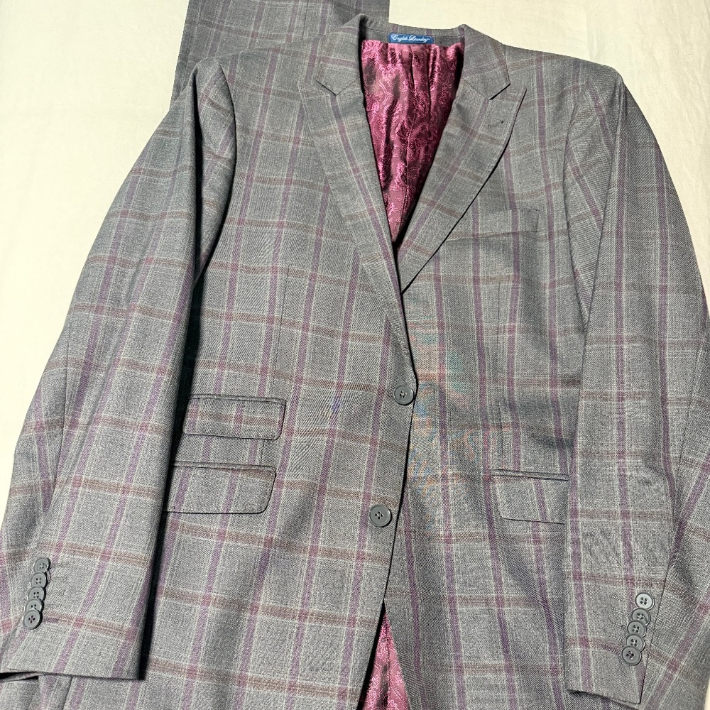 English Laundry Slim Fit Suit – Size 40L (With Matching Pants)